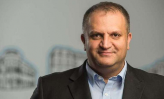 Ahmeti uron Vetëvendosjen