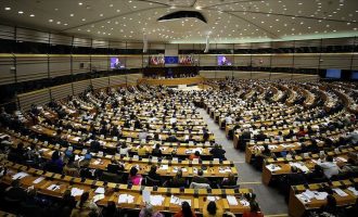 Parlamenti Evropian voton sot Raportin për Kosovën, vizat e dialogu dy temat kryesore