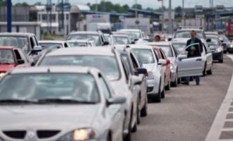 Kolona deri në 50 metra në Vermicë e Merdarë