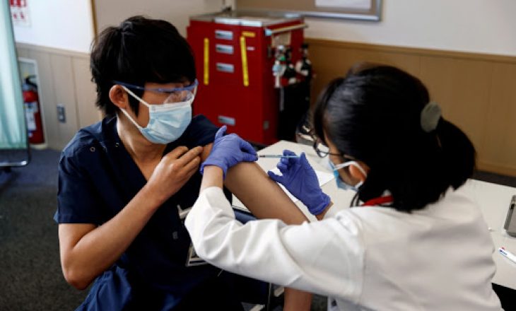 Japonia ka filluar vaksinimin e personelit shëndetësor kundër Coronavirusit