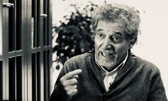 Enver Hoxhaj për Cimën: Refuzoi ta ndalë buzëqeshjen, sepse e dinte se një popull kishte sytë nga ai