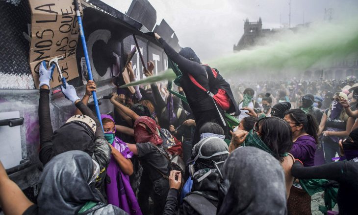 Marshi i grave për 8 mars: Të paktën 81 persona të lënduar në Meksikë