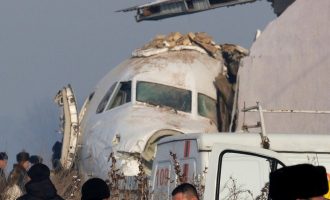 Nga rrëzimi i avionit, katër persona humbën jetën në Kazakistan