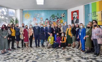 Hoti uron 7 Marsin: Do të angazhohemi për ngritjen e cilësisë në arsim