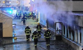 Dy persona i vënë zjarrin shkollës ku arsimohen fëmijët mysliman në Orebro të Suedisë