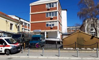 U raportua se pacientët po presin në radhë, reagon kryeshefi i QKMF-së në Prishtinë