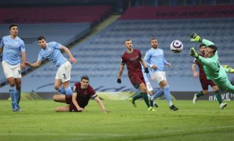 Manchester City shënon fitoren e radhës në kampionat, mposht Wolves