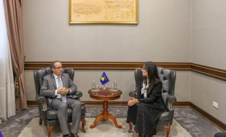 Hoti liron nga detyra Haradinaj-Stubllën, sot pritet emërimi i kryediplomatit të ri