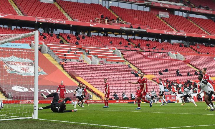 Liverpool pëson disfatën e gjashtë radhazi në shtëpi, mposhtet nga Fulham