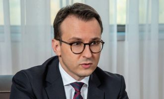 Petkoviq pretendon se është sulmuar Kisha në Viti: Kërkoj nga ndërkombëtarët të rrisin nivelin e mbrojtjes së objekteve fetare serbe