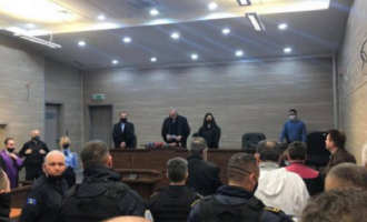 Dy të akuzuarit për krime lufte dënohen me burg efektiv