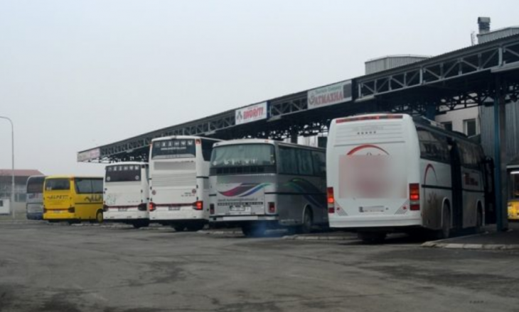 Mbi 6 mijë punëtorë në grevë, mosrealizimi i premtimit të Qeverisë “paralizon” transportin e udhëtarëve në gjithë Kosovën