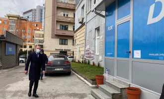 Pas takimit me Kurtin, Hoxhaj mbledh Kryesinë e PDK-së