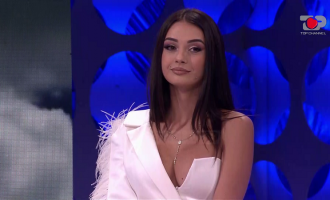 Ana Kauri prezanton rezultatet e ndërhyrjes estetike