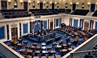 Senati amerikan miraton pakon ndihmëse për COVID-19 prej 1.9 trilionë dollarë