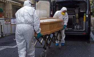 Sondazhi: 1 në 5 amerikanë thonë se kanë humbur një të dashur nga COVID-19