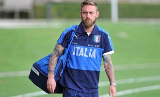 De Rossi angazhohet te kombëtarja italiane