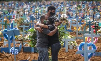 Mbi dy mijë vdekje nga COVID-19 brenda ditës në Brazil
