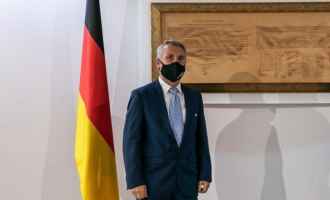 Ambasadori gjerman mirëpret ardhjen e vaksinave anti-Covid