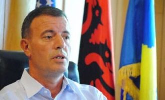 Kryetari i Obiliqit tregon pse u largua nga AAK