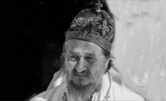 Vdiq nga koronavirusi peshkopi Atanasija