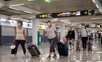 Zyrtarët e BE-së propozojnë certifikata dixhitale të udhëtimit