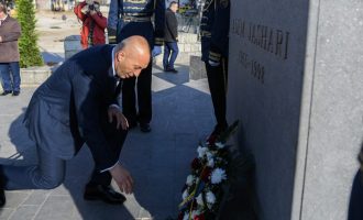 Haradinaj tek kompleksi “Adem Jashari”, kjo është dita më e rëndësishme e kombit