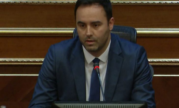 Kryeparlamentari Konjufca përmbyll seancën konstituive