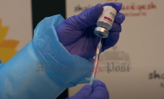 Në Kukës vazhdon vaksinimi i mjekëve nga Kosova