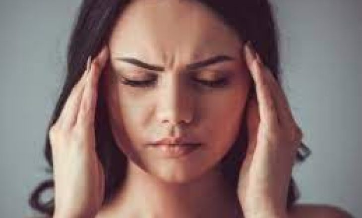A mund të shkaktojë migrena dhimbje dhëmbi?