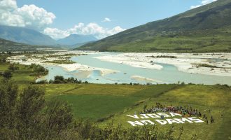 Një tjetër aktor i njohur i Hollywood-it bën thirrje për mbrojtjen e lumit Vjosa