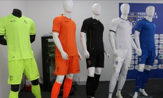 Kosova prezanton fanellat e reja që do të paraqitet për eliminatoret e Kupës së Botës ‘Qatar 2022’