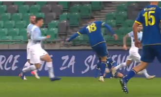 UEFA kërkon nga ndjekësit të vlerësohet me notë goli i Muriqit ndaj Sllovenisë