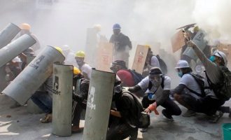 Shkon në 570 numri i personave që kanë humbur jetën nga protestat anti-grusht shtetit në Mianmar