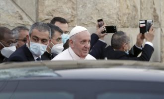 Papa Françesko takohet me liderin e myslimanëve shia në Irak