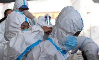 Japonia, Kinës: Ndaloni së bëri teste anale për COVID-19 në qytetarët tanë