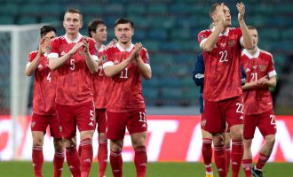 Rusia mposht Slloveninë ndërsa Mali i Zi ndaj Gjibraltarit