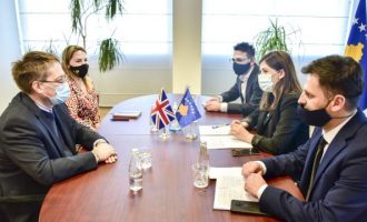 Haxhiu takon Abbott – flasin për rishikimin e mekanizmave anti-korrupsion