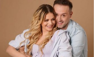 Konfirmohet ajo që po flitej – Orinda Huta dhe Turjan Hysko në pritje të ëmbël
