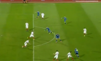 Tash dy vite më parë, Zeneli i shënonte Bullgarisë kujton UEFA