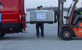 24 mijë vaksina AstraZeneca arrijnë në Aeroportin e Shkupit