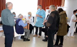 13 mijë qytetarë në zonat e banuara me serbë janë vaksinuar