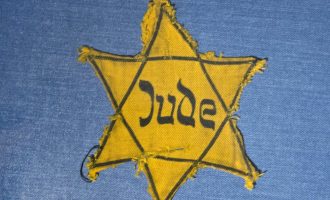 Të mbijetuarit e Holokaustit përdorin mediat sociale për të luftuar antisemitizmin