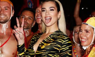 Apple do të ndihmojë njerëzit me vështirësi në të folur duke përdorur këngët e Dua Lipës