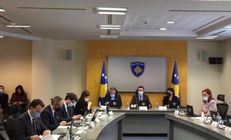 Miratohet raporti i vlerësimit financiar të komunave – Rakiq pyet Muratin: Për cilën Mitrovicë po e shqyrton kërkesën?