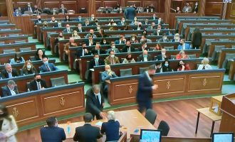 Në raundin e parë të votimit, Kuvendi nuk arrin të zgjedh presidentin e Kosovës