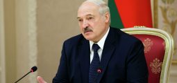 Lukashenko kërkon ndryshimin e ligjit në mënyrë që pushteti t’i kalojë djalit të tij në rast se presidenti rrëzohet nga detyra apo pushkatohet