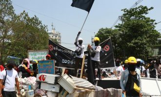 Në qytetin Bago të Mianmarit, 80 protestues kanë humbur jetën nga ndërhyrja e policisë kundër grusht-shtetit