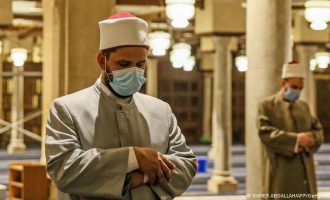 Si po i përshtatin vendet arabe traditat e Ramazanit në pandemi?