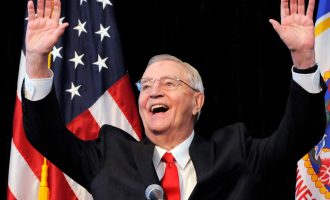 Ish-zv/presidenti amerikan Walter Mondale vdes në moshën 93 vjeçare